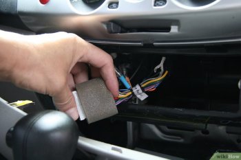Изображение с названием Install A Car Radio Head Unit Step 9